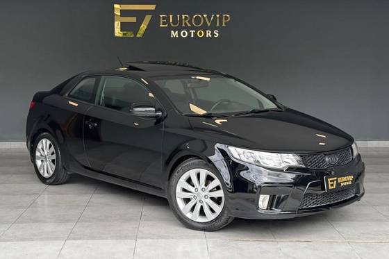 KIA CERATO 2.0 KOUP 16V GASOLINA 2P AUTOMÁTICO